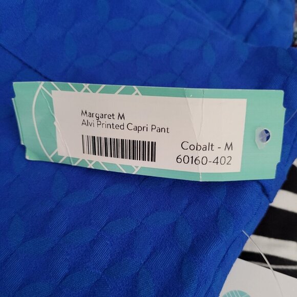 Margaret M Slimming Pant Capri - Picture 7 of 7